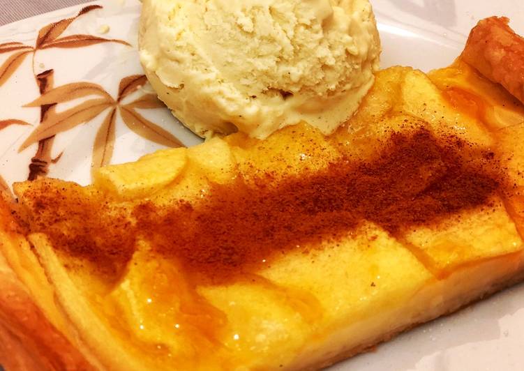 Tarta de manzana 🍎 con helado casero de vainilla sin lactosa 💃