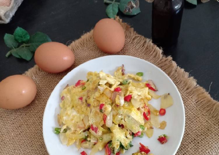 BIKIN NAGIH! Inilah Resep Egg Omelette Anti Gagal