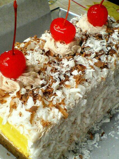 Foto resep Lapsur Padat Legit with Chocolate Caramel Crunchy Buttercream