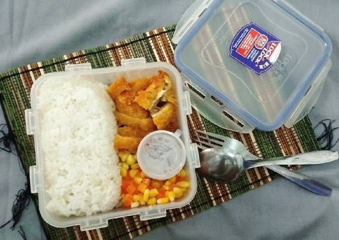 Bagaimana Menyiapkan Chicken katsu saus pedas asam manis Anti Gagal