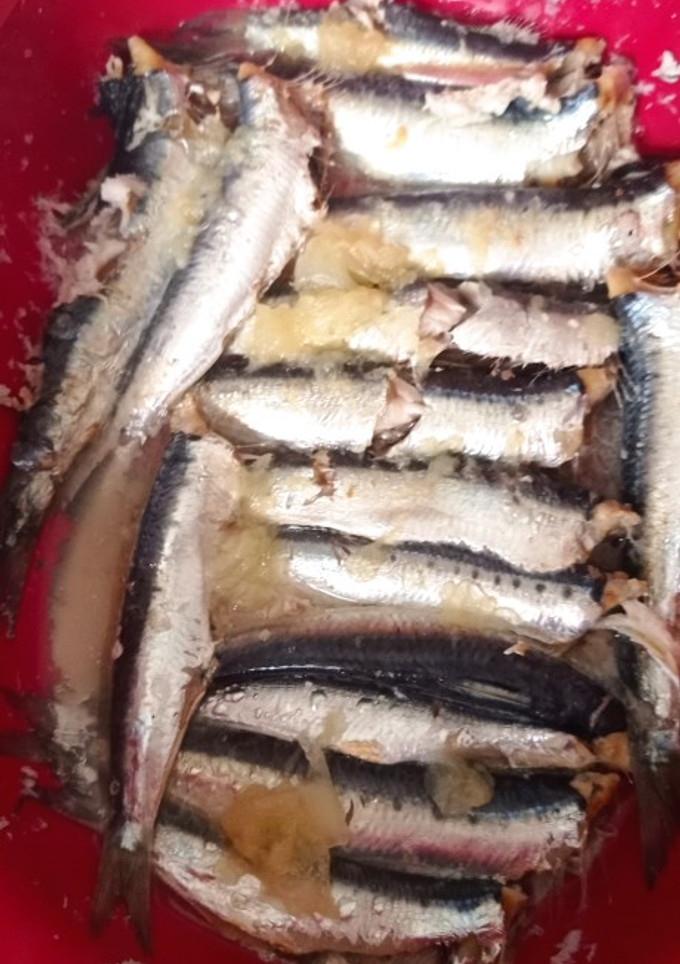 Una foto de Sardinas con limón en microondas
