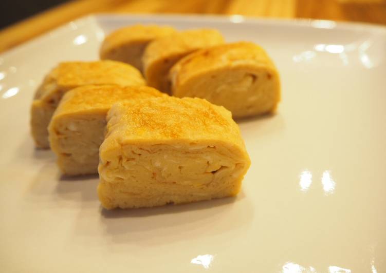 Recipe of Perfect Dashimaki Tamago - Japanese rolled omelet