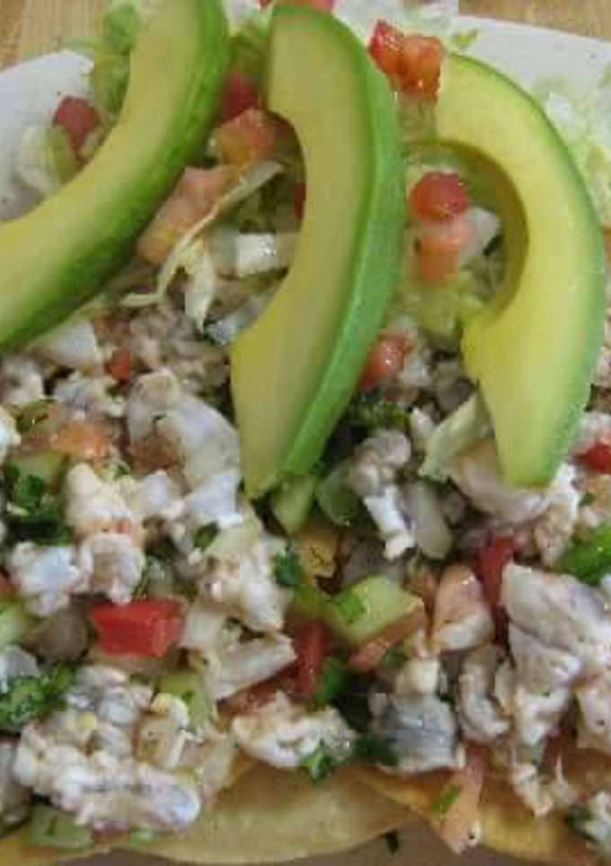 Una foto de Ceviche de mariscos (mi receta tapatia)