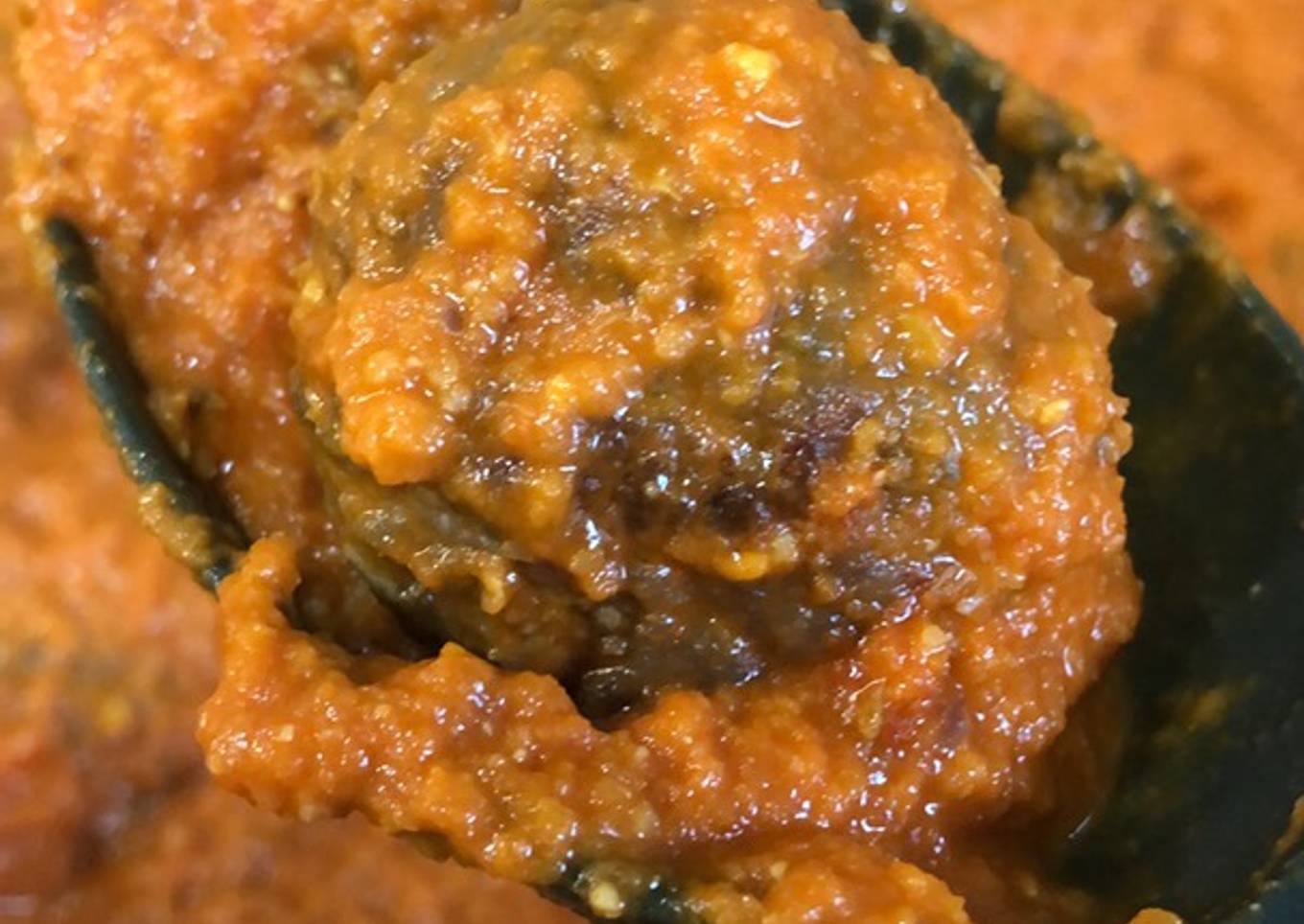 Albóndigas con tomate casero