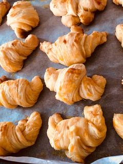 Hình của món Bánh sừng bò croissant bơ thực vật (Margarine).