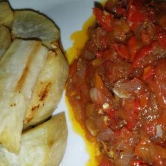 Fried sweet potato with sauce A picture of Fried sweet potato with sauce.