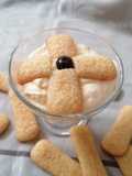 Dolce mascarpone in coppette