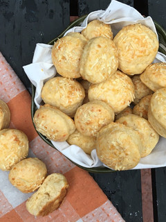 Una foto de SCONES DE QUESO 🧀 sin manteca