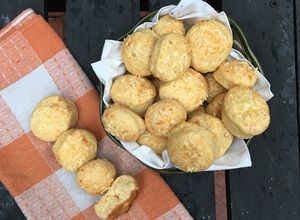 Una foto de SCONES DE QUESO 🧀 sin manteca