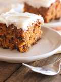 Healthy Carrot Cake with Yogurt Sauce
