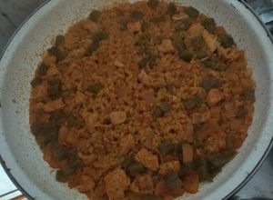 صورة لوصفة بايلا بالدجاج