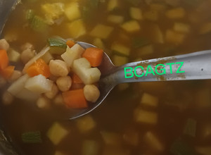 Una foto de Caldo tlalpeño a mi estilo