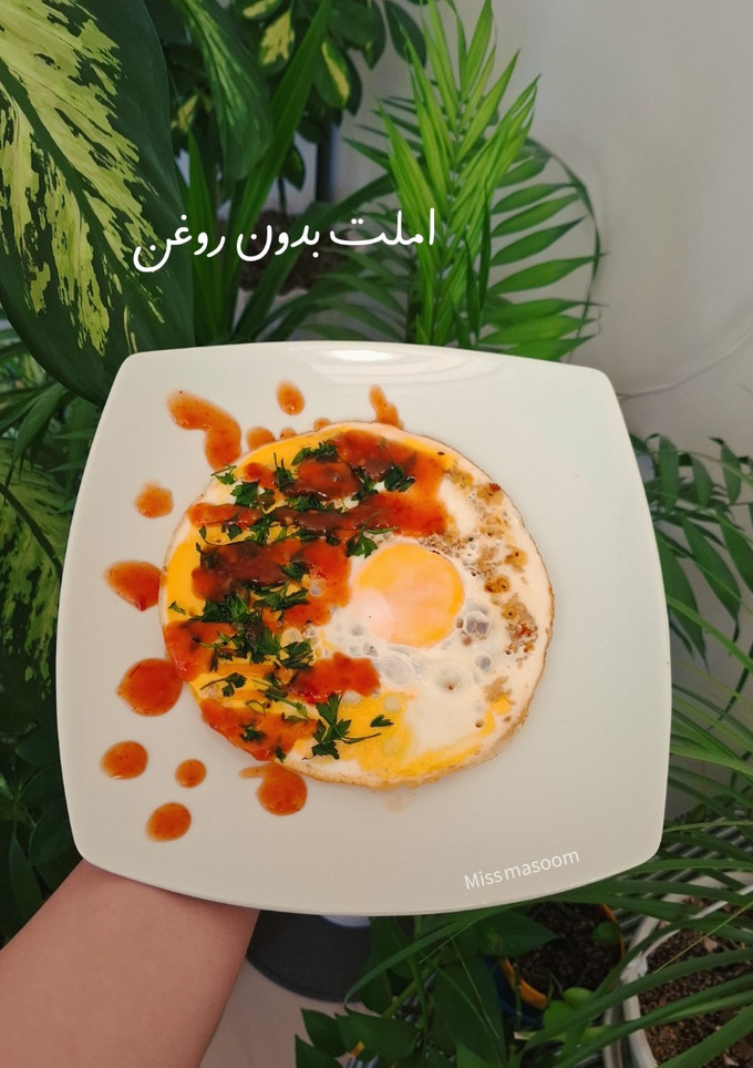 عکسی از دستور املت بدون روغن رژیمی