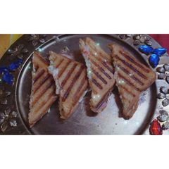 A picture of Mayonnaise toast.