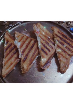 A picture of Mayonnaise toast.