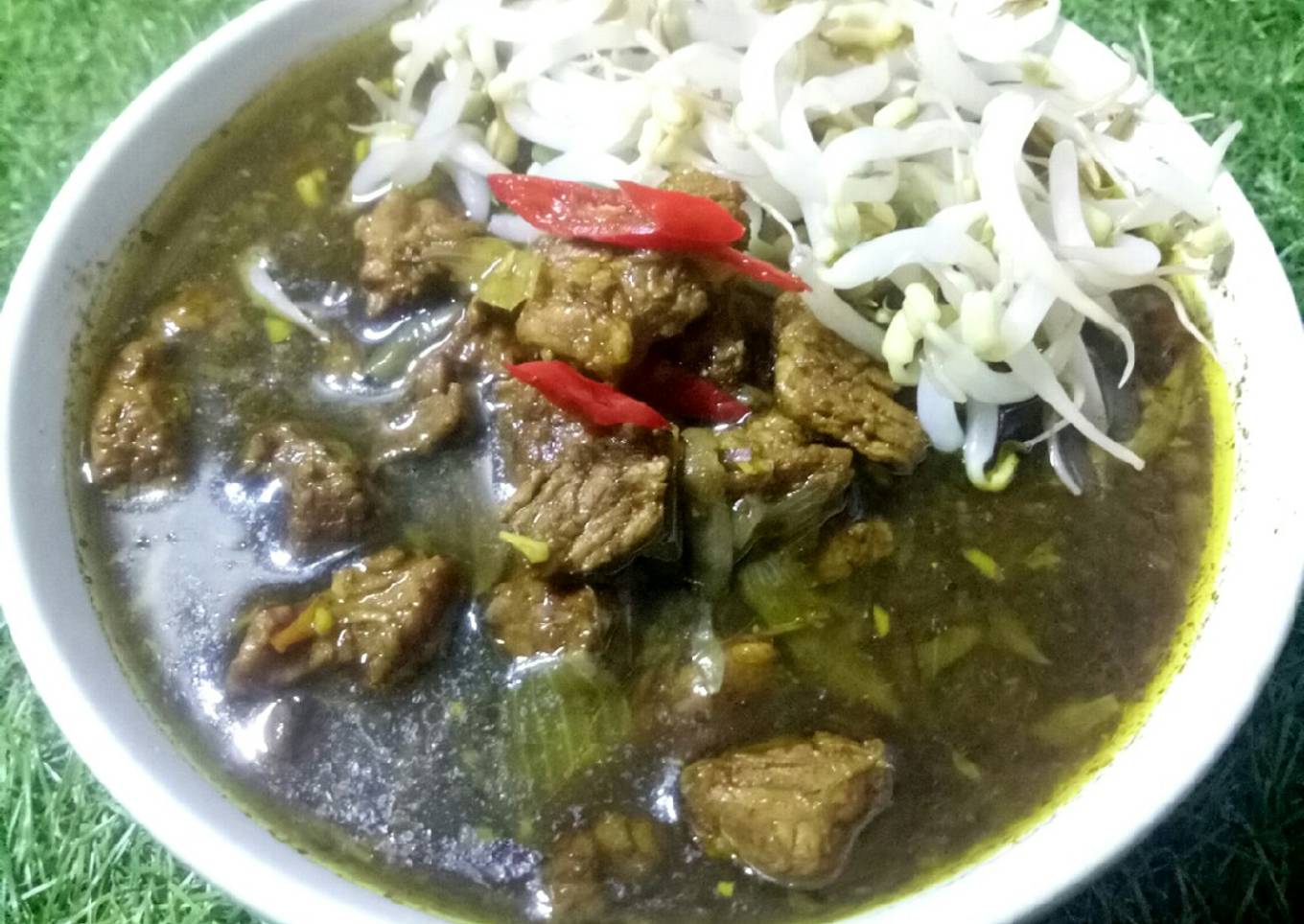 Rawon Sapi (Bumbu Instan)