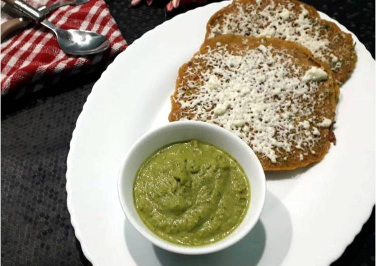 Recipe of Ultimate Oots cheese pancake with peanut garlic dip