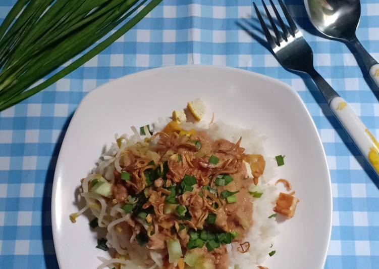 Resep Nasi lengko khas Cirebon yang Lezat