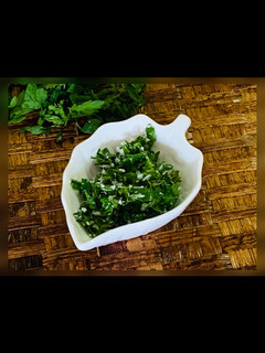 முடக்கத்தான் சாலட் (Mudakkathaan salad recipe in tamil) செய்முறை முக்கிய புகைப்படம்