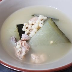 A picture of Winter Melon Semen Coicis Soup 冬瓜薏米湯.