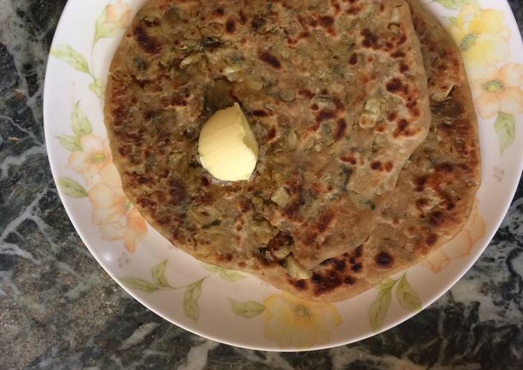 Simple Way to Prepare Any-night-of-the-week Delicious cauliflower prantha Sunday breakfast