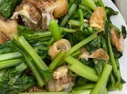 Hình ảnh của cuống họng xào