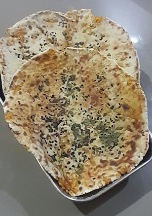 A picture of Stuffed Jowar Kulcha.