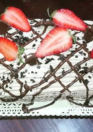 Foto di Rotolo al cioccolato con mascarpone, nutella e panna