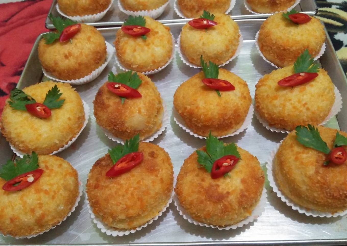 Donat isi rogut #TiketGoldenBatikApron