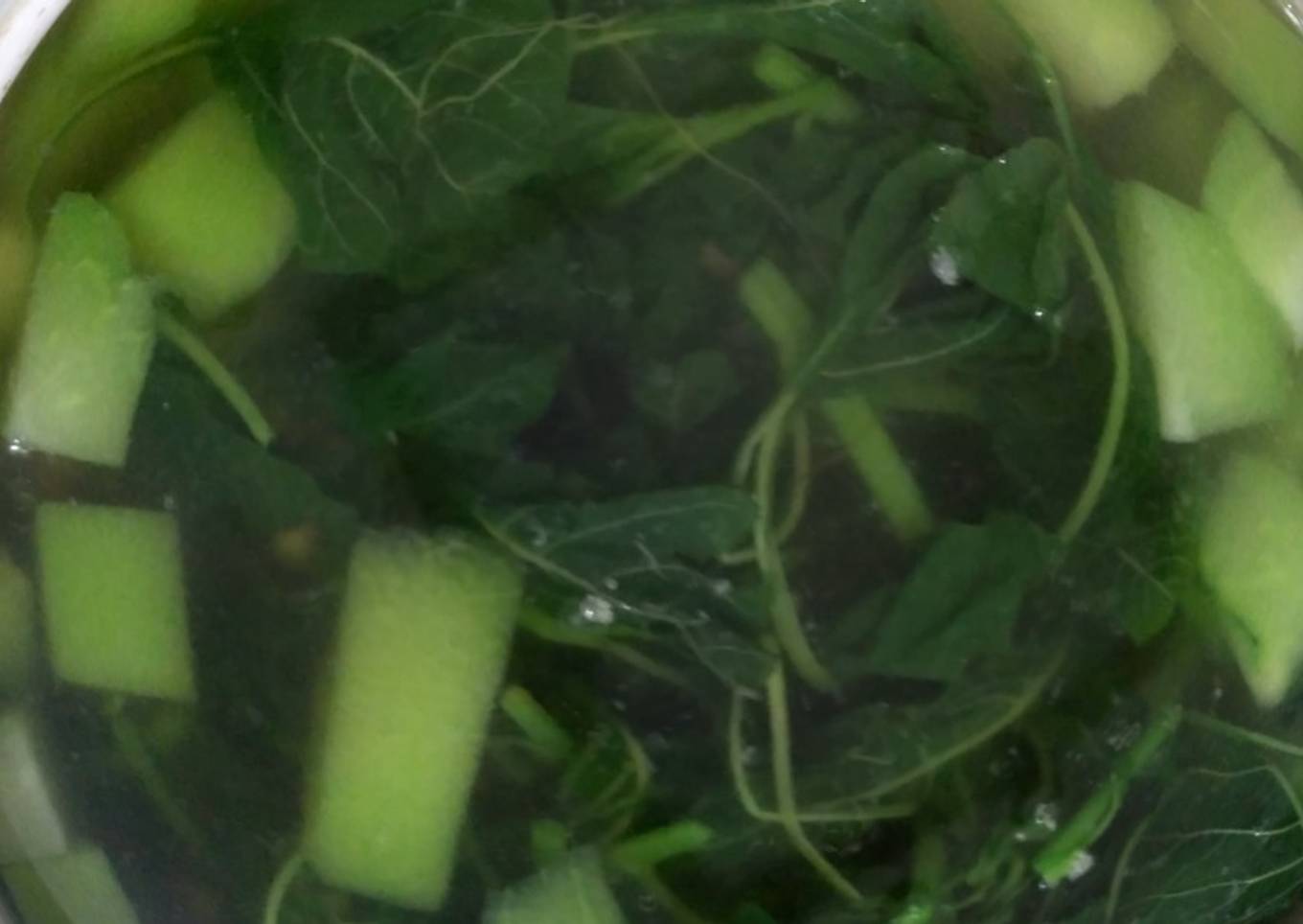 Cara Gampang Menyiapkan Sayur bening bayam yang Lezat