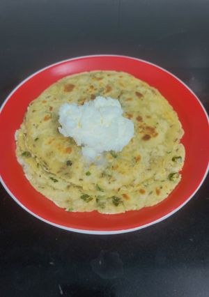 A picture of Arrowroot Potato masala Roti.