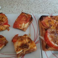 2 Cheese, Tomato & Onion Toast A picture of 2 Cheese, Tomato & Onion Toast.