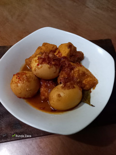 Foto resep Semur Tahu Telur
