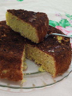 Una foto de Pan dulce de maíz y plátano