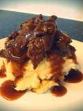 Creamy Mashed Potato with 5 hour Slow Cooked Beef & Gravy