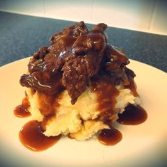 A picture of Creamy Mashed Potato with 5 hour Slow Cooked Beef & Gravy.