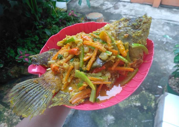 Pesmol Ikan Gurame