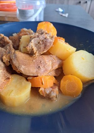 Une photo de La daube poule