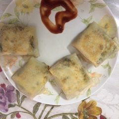 Suji or samolina cheesy pockets A picture of Suji or samolina cheesy pockets.