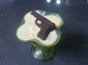 Foto principal de Flan de melocotón con fresas armado
