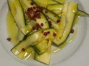 Una foto di zucchine agrodolce