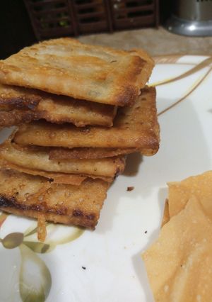 A picture of Smokey potatoes box patties.