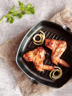 Foto resep Sayap ayam panggang madu / honey grilled chicken wings