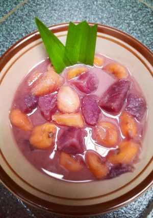 Foto resep Kolak Ungu (Kolak Pisang & Tela/Ubi Ungu) 🍌🍠