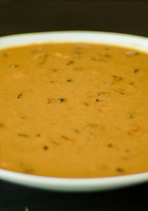 A picture of Kadala parippu pradhaman/Chanadal payasam.