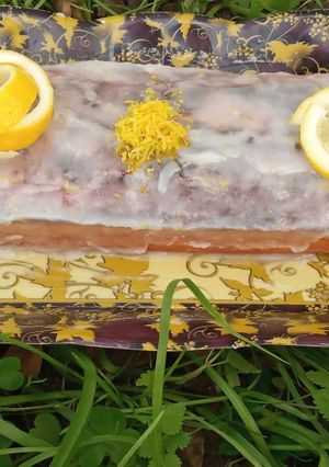 Une photo de Cake au citron ☕🍋💛🎗️