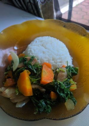 Foto resep Tumis Bayam Saos Tiram