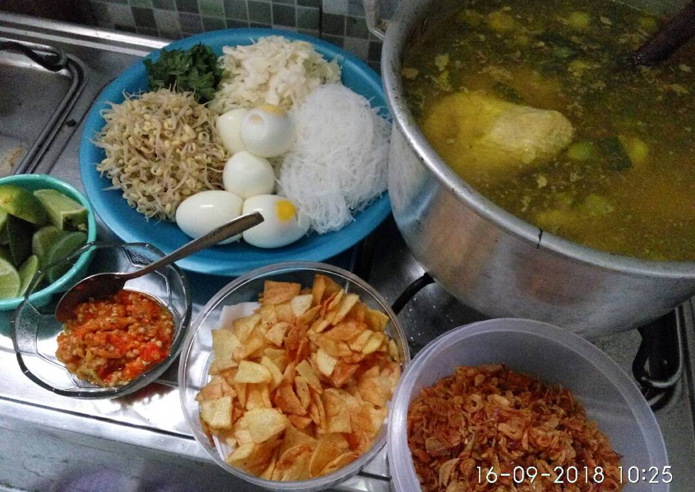 Soto ayam ala saya😄