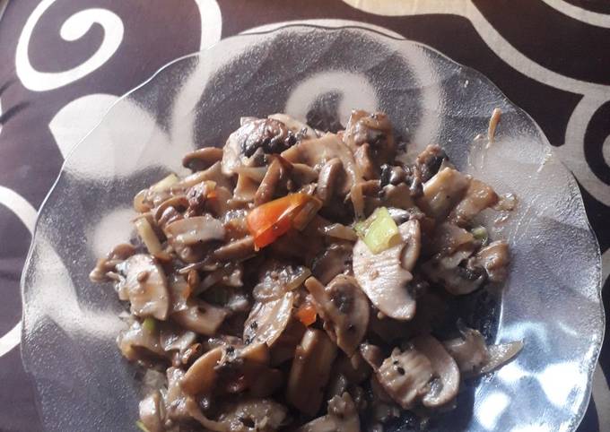 Resep 74. Jamur kancing lada hitam, Enak