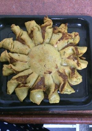 पिज़्ज़ा बाटी (Pizza bati recipe in Hindi) रेसिपी मुख्य फोटो
